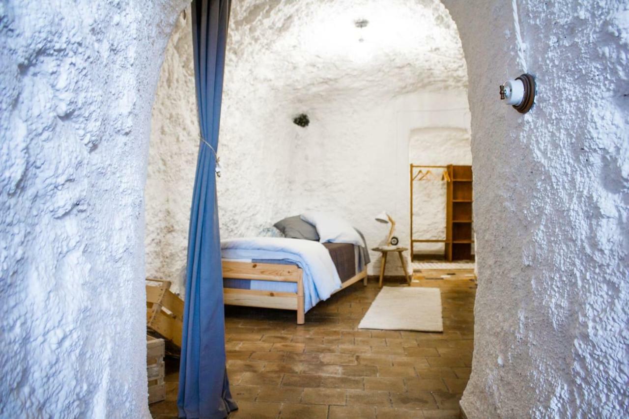 Cueva De Lindaraja Villa กรานาดา ภายนอก รูปภาพ